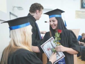 masters vs graduate degree